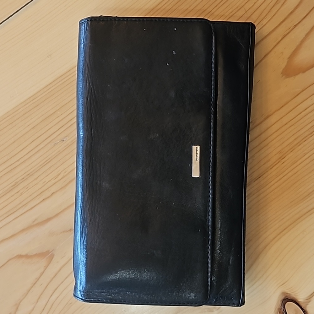 Perlina Leather Cross Bag
